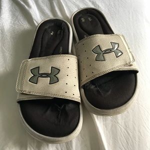 Under armour slides